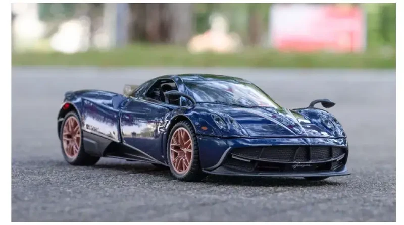 Pagani Huayra 1:32 Model Samochodu Metalowy Dźwięk i Światło