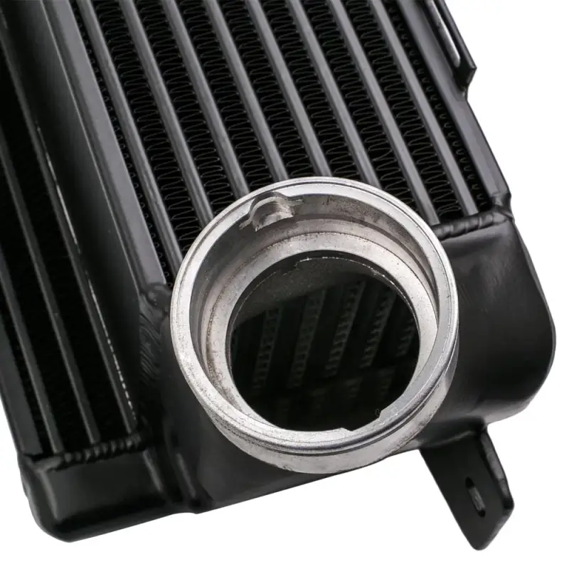 Czarny Intercooler Turbo BMW 3 E90 E93 330d 335d 520x180x145mm