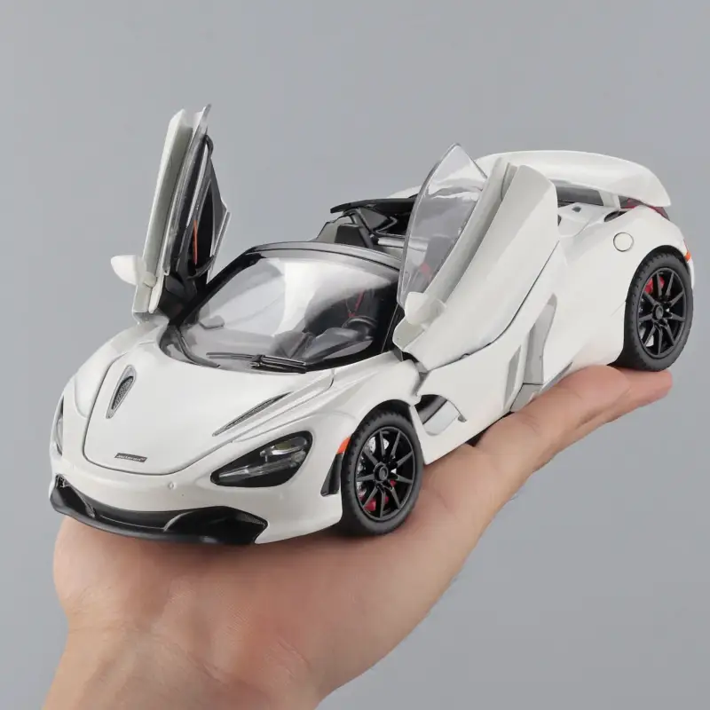 McLaren 720S 1:24 Model Samochodu Metalowy