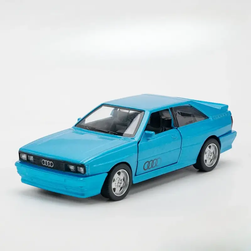 Audi Quattro 1980 1:36 Model Samochodu Metalowy Otwierane Drzwi
