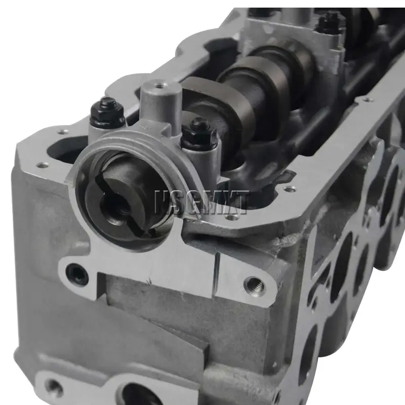 Zespół Głowicy Cylindrów do Volkswagen VW Transporter IV T4 2.4 D (1990-2003) 074103351A